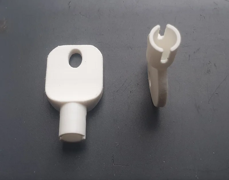 Deb towel and soap dispenser key - K2C605