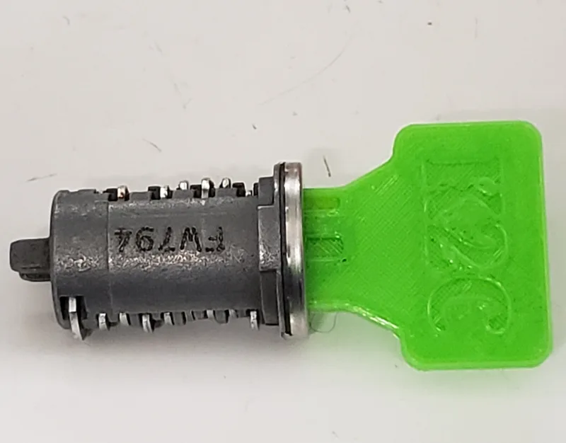 Plastic HSC, FAP, HAWO Caravan & motorhome lock barrel removal tool