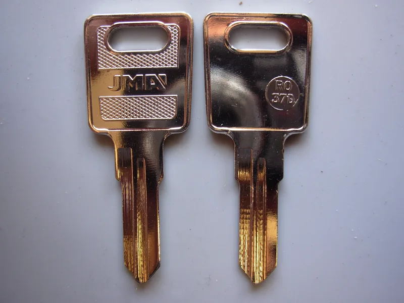 Alarm panel & isolation switch keys KT3001 - KT4000 keys cut to code