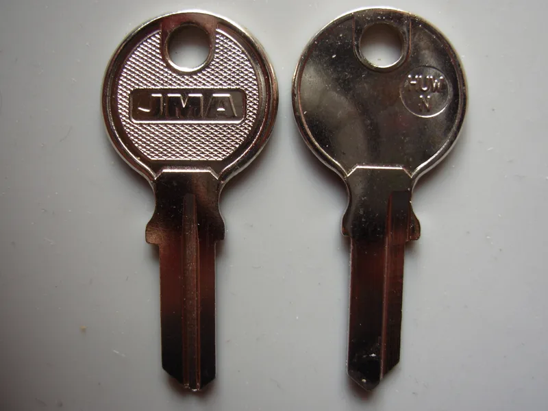 2001 - 2204 keys cut to code, filing cabinet, locker, desk, Tambour