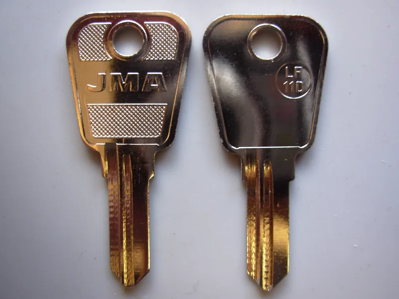 9000 - 9500 fire and alarm panel keys cut to code